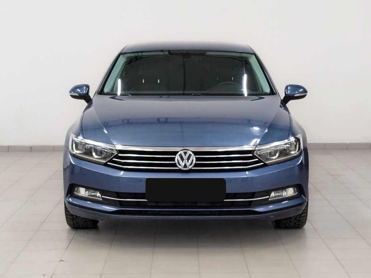 Volkswagen Passat б/у, 2015, Роботизированная. Фото: #1