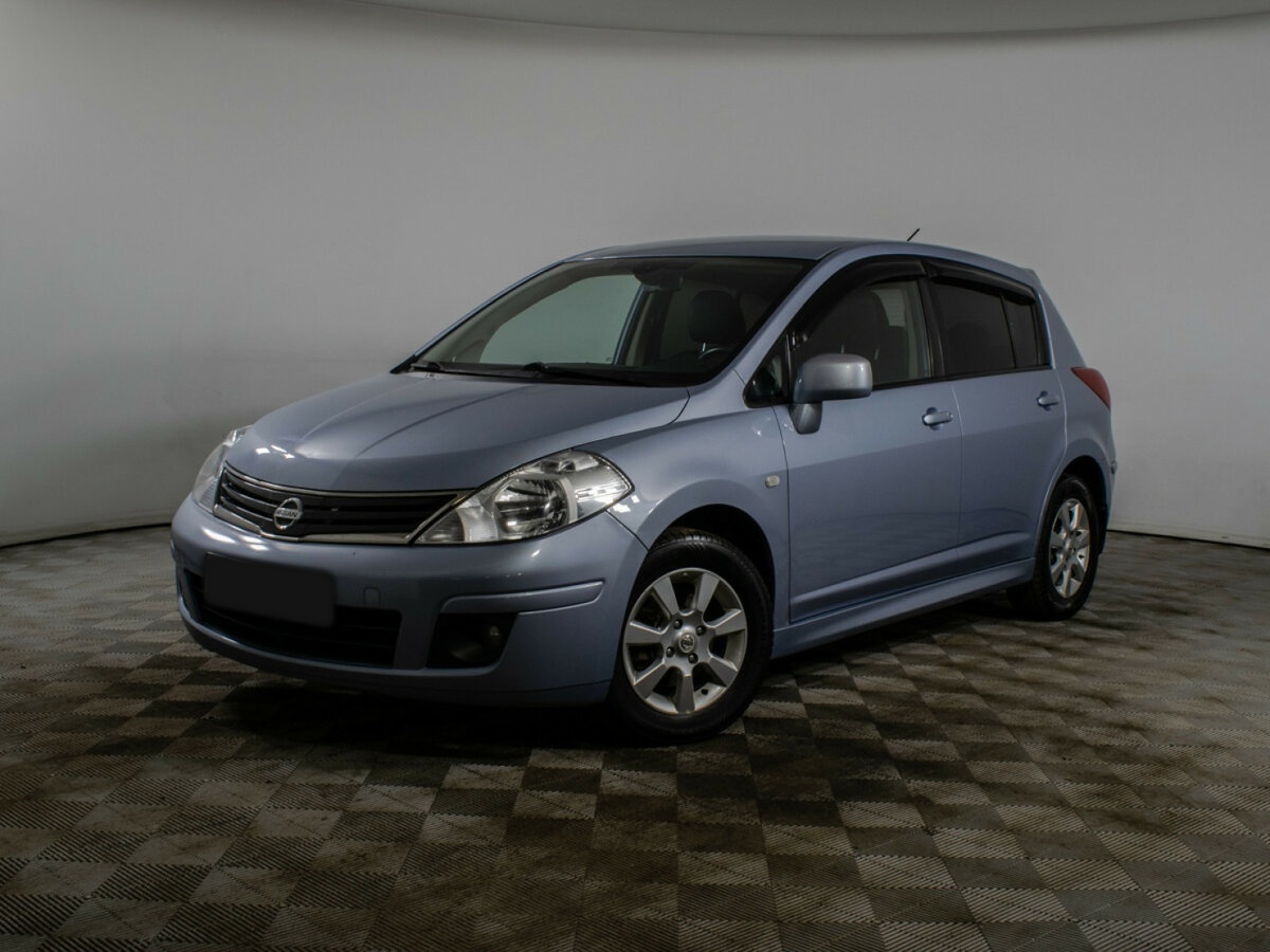 Nissan Tiida б/у, 2013, Автоматическая. Посмотреть фото