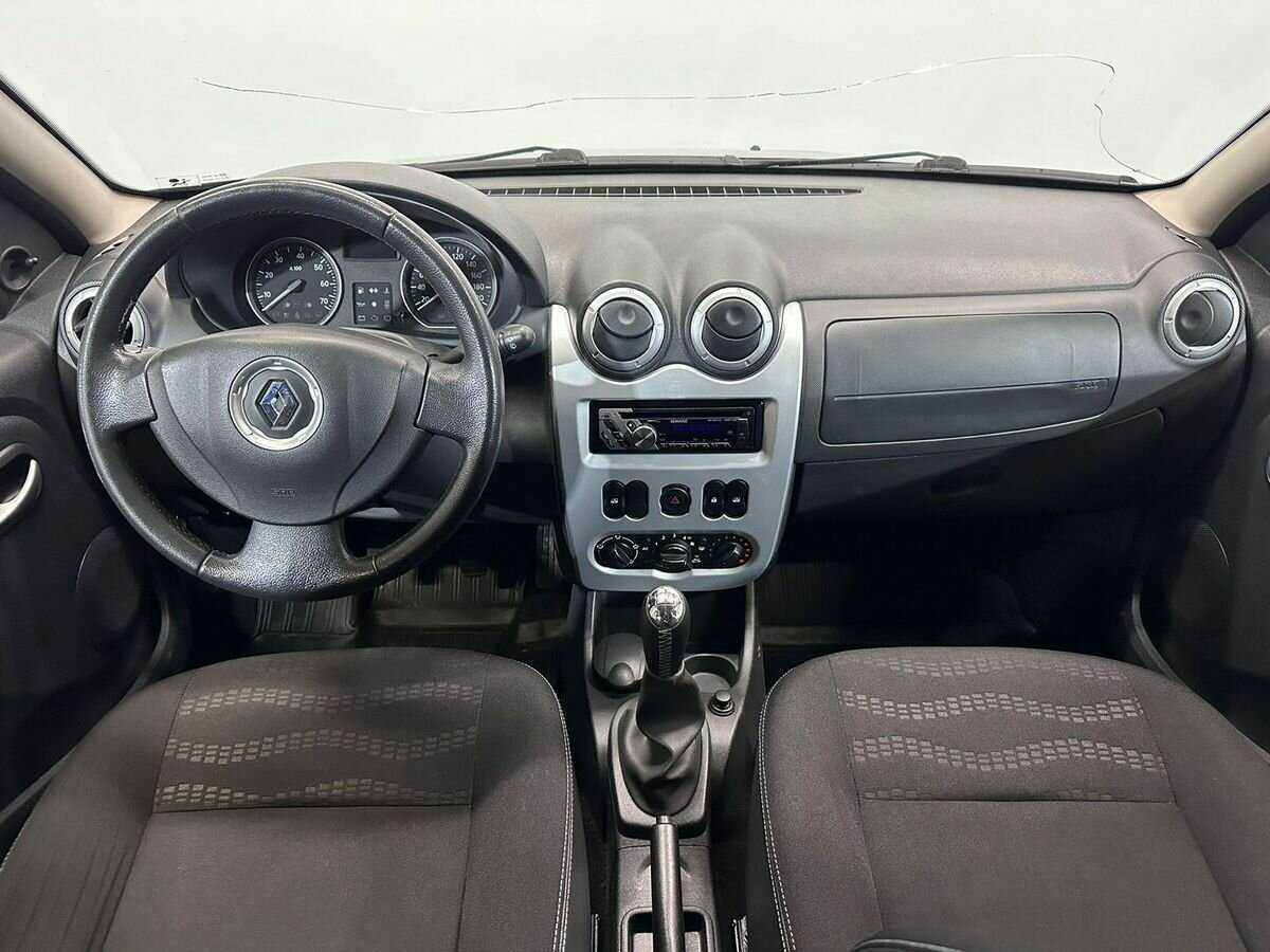 Renault Sandero б/у, 2012, Механическая. Фото: #9