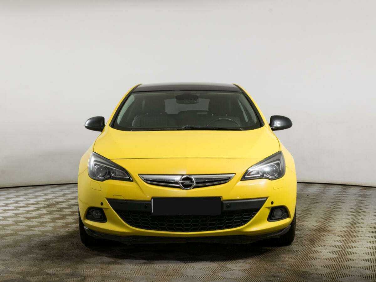 Opel Astra б/у, 2013, Автоматическая. Фото: #1