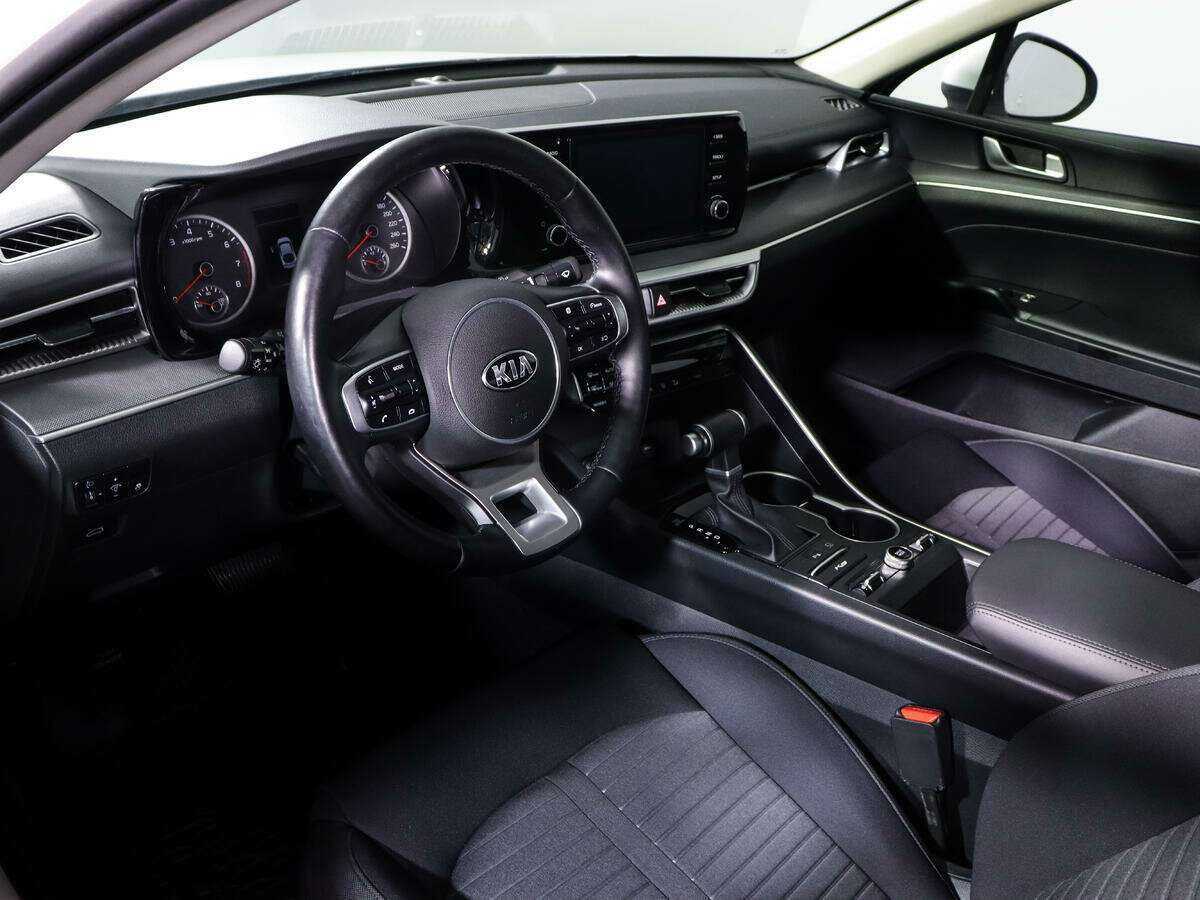Kia K5 б/у, 2020, Автоматическая. Фото: #11