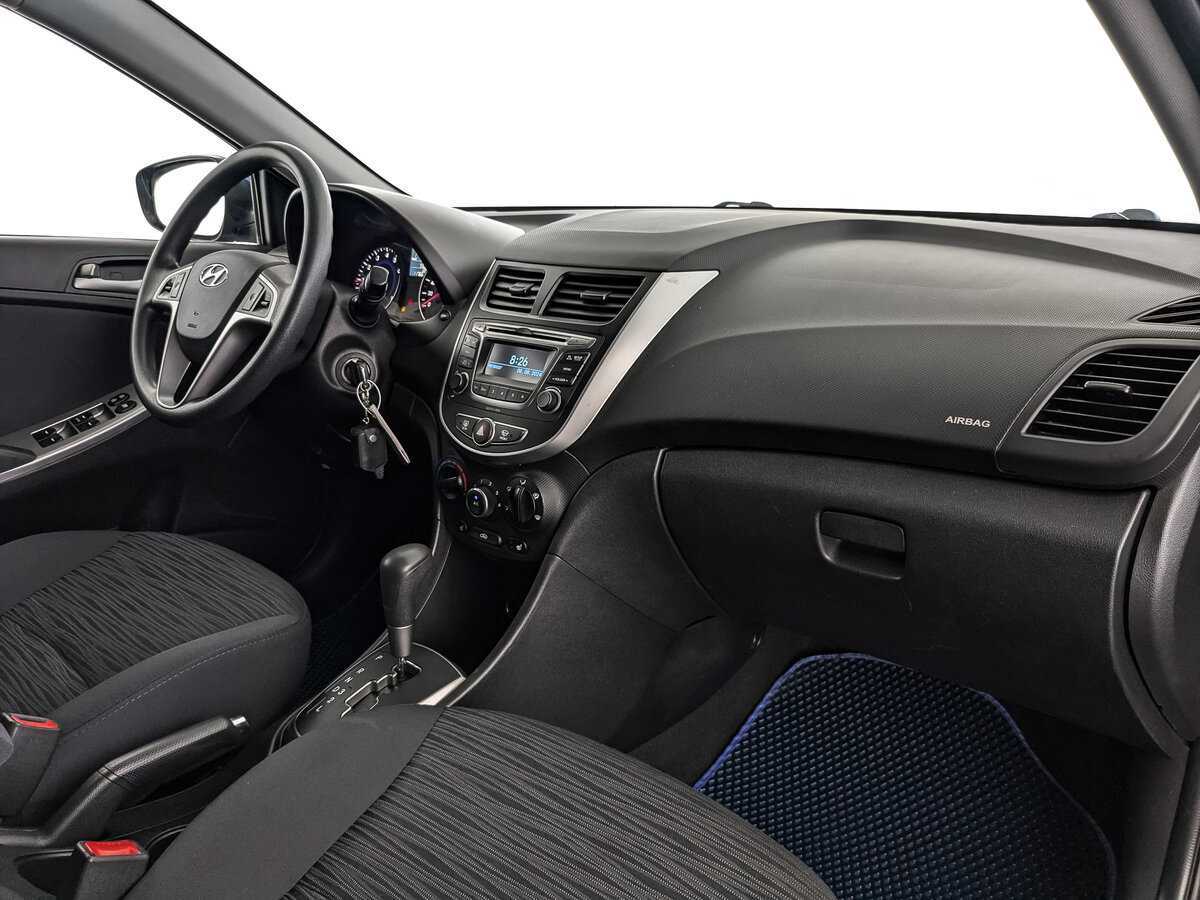 Hyundai Solaris б/у, 2015, Автоматическая. Фото: #8