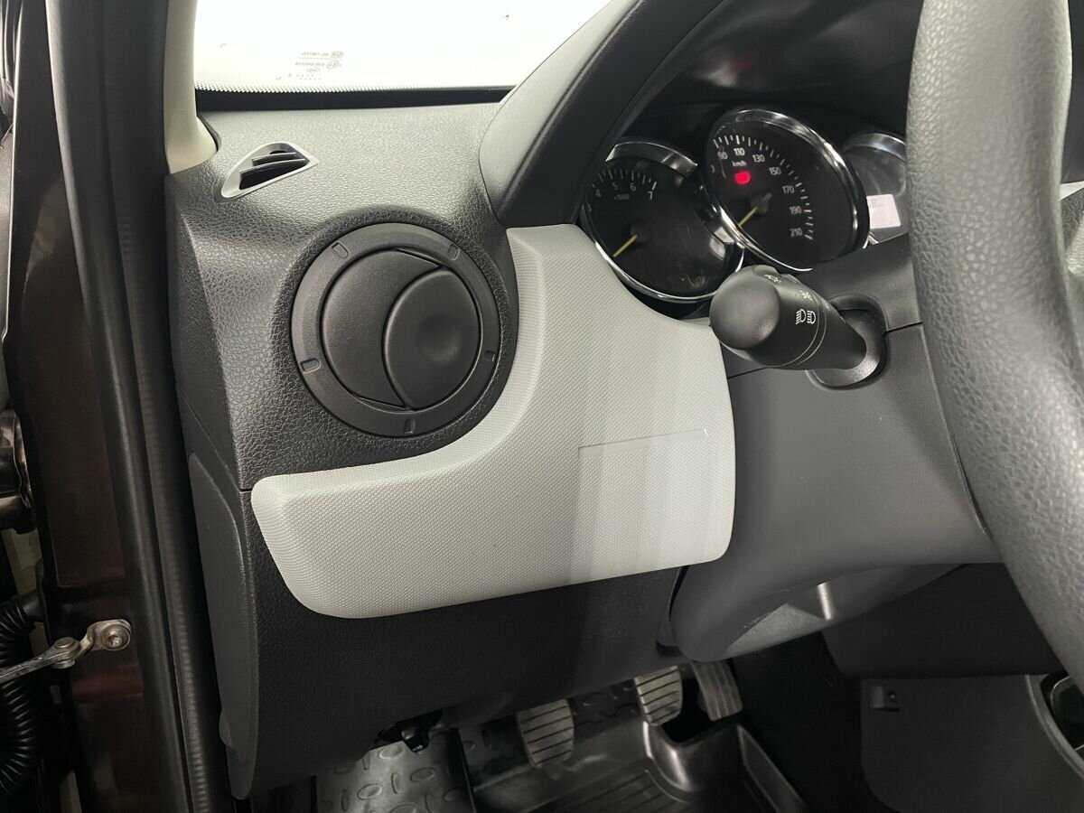 Renault Duster б/у, 2016, Механическая. Фото: #8