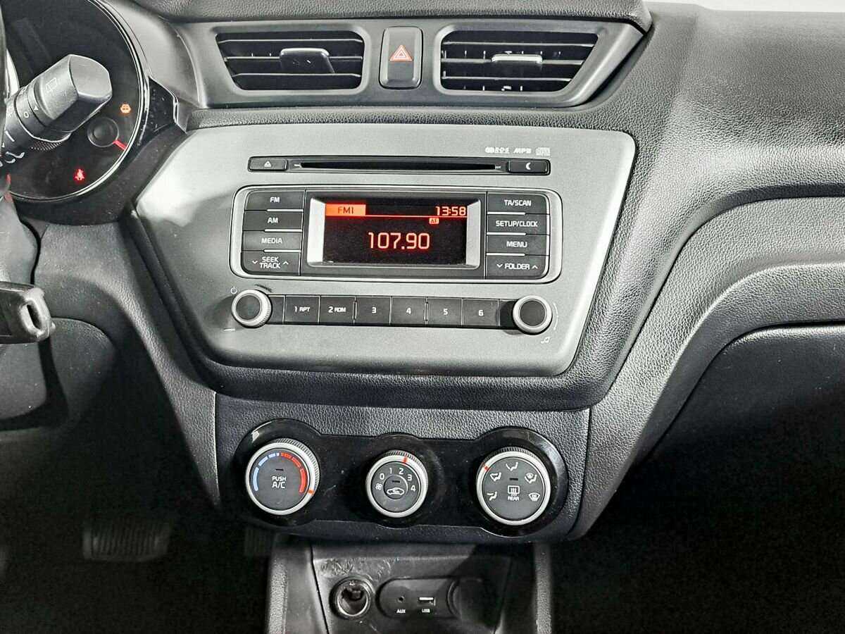 Kia Rio б/у, 2015, Автоматическая. Фото: #11