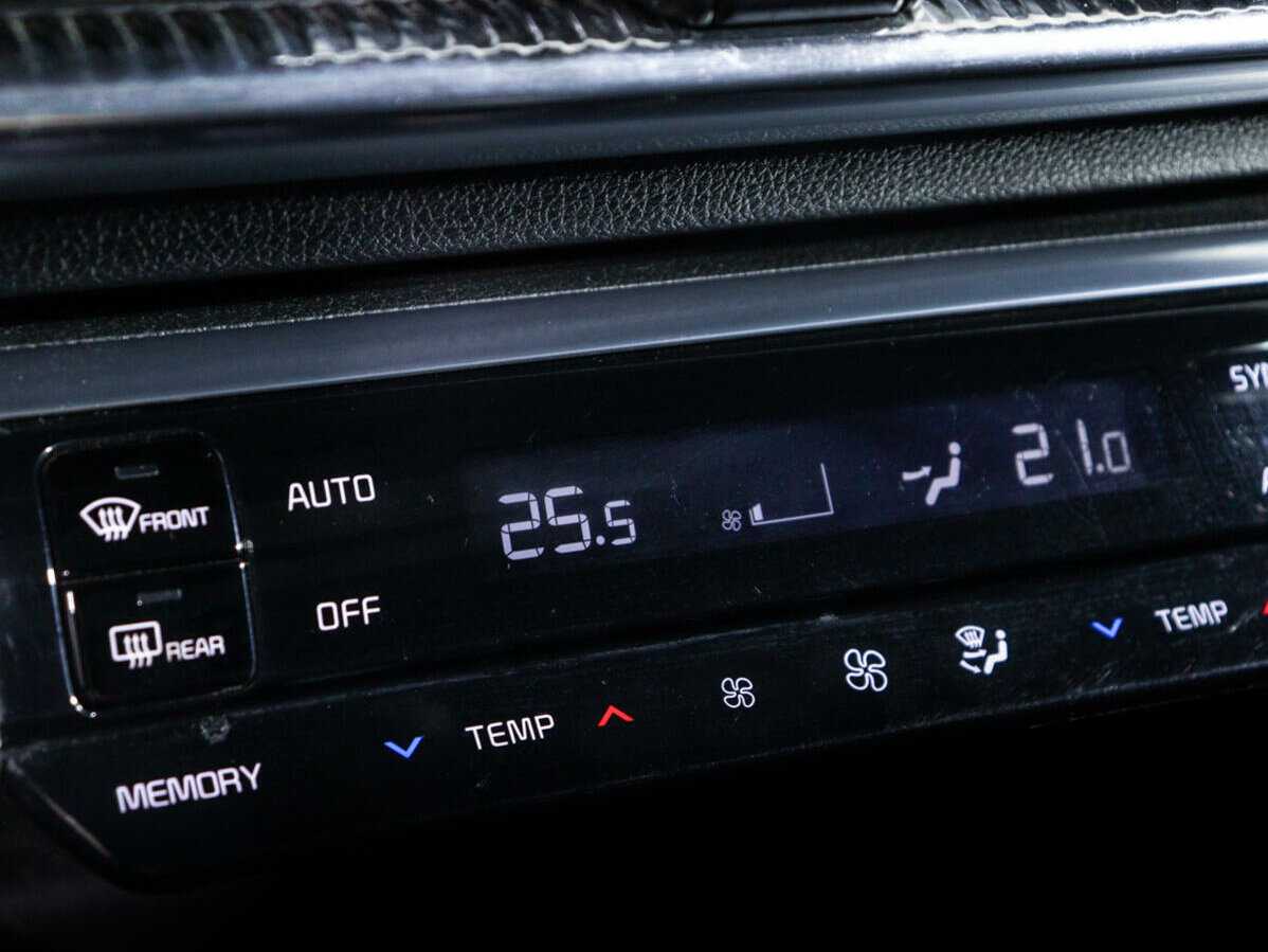 Kia K5 б/у, 2021, Автоматическая. Фото: #22