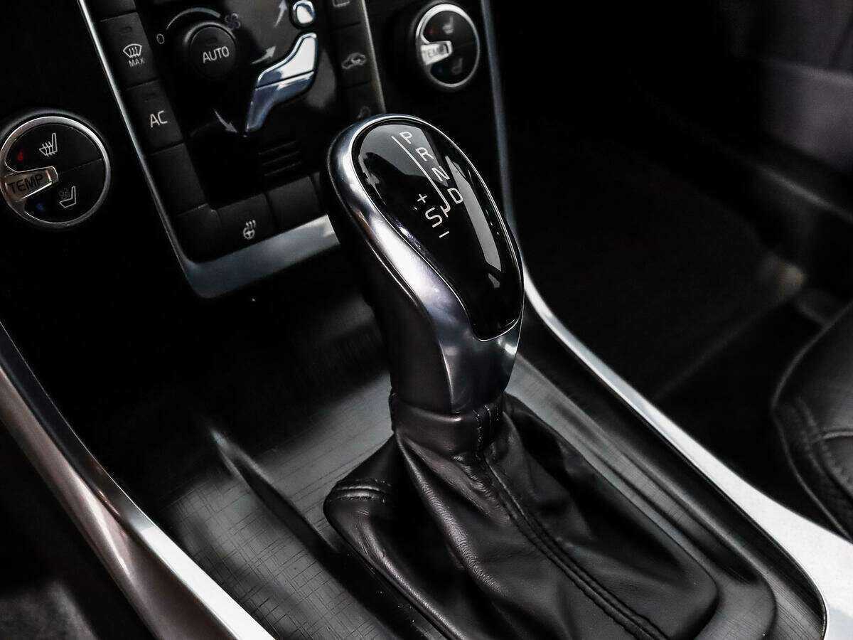 Volvo XC70 б/у, 2013, Автоматическая. Фото: #11