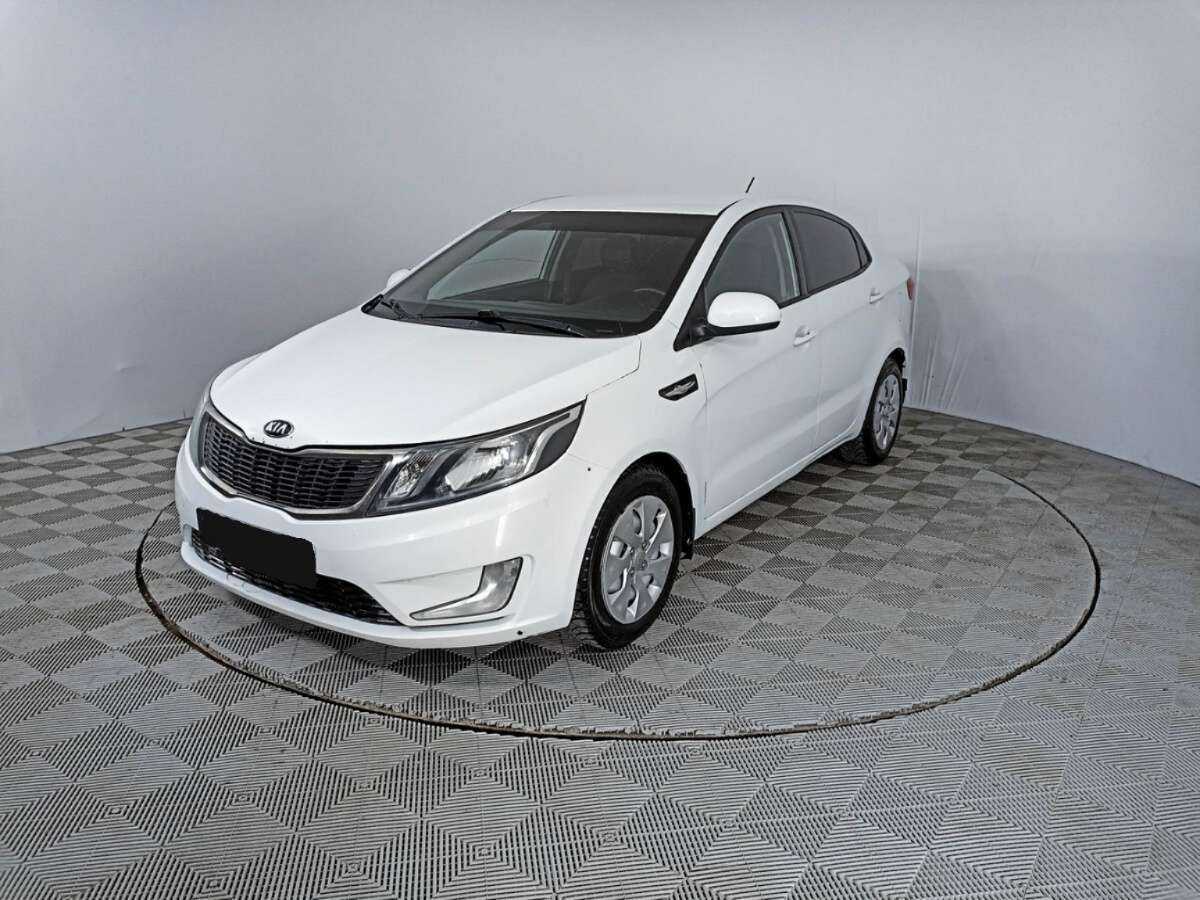 Kia Rio б/у, 2014, Механическая. Фото: #0
