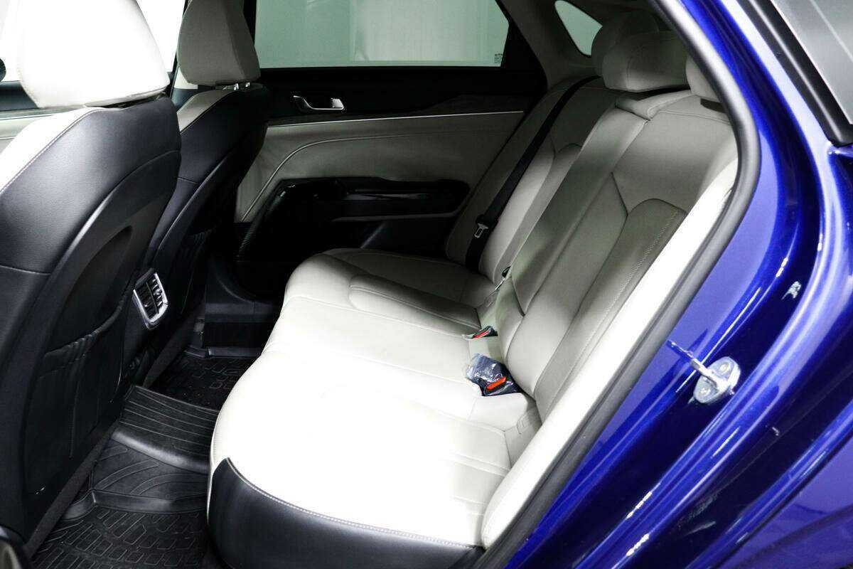 Kia K5 б/у, 2021, Автоматическая. Фото: #11