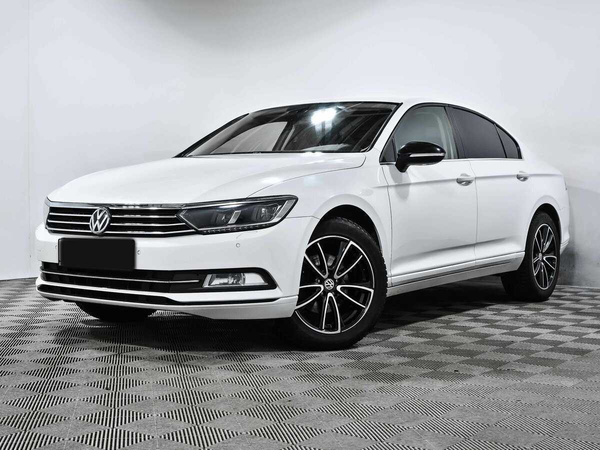 Volkswagen Passat б/у, 2015, Роботизированная. Фото: #0