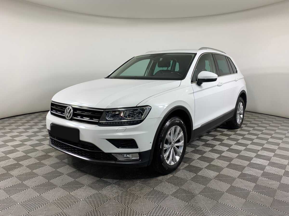 Volkswagen Tiguan б/у, 2017, Роботизированная. Посмотреть фото