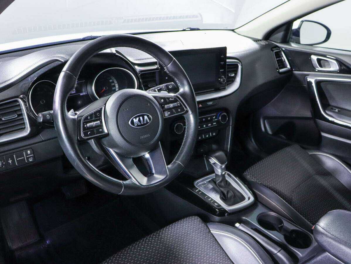 Kia XCeed б/у, 2020, Роботизированная. Фото: #11