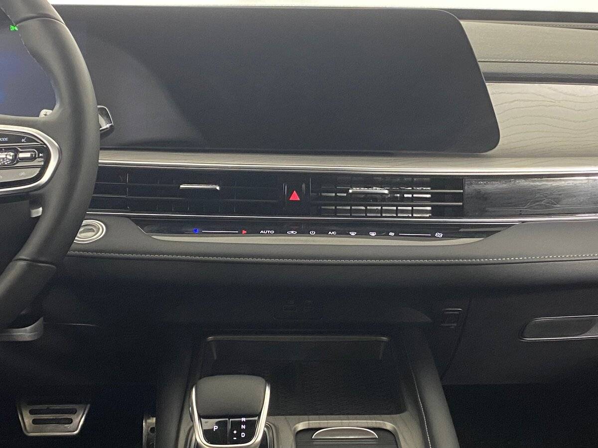 Chery Arrizo 8 б/у, 2023, Роботизированная. Фото: #13