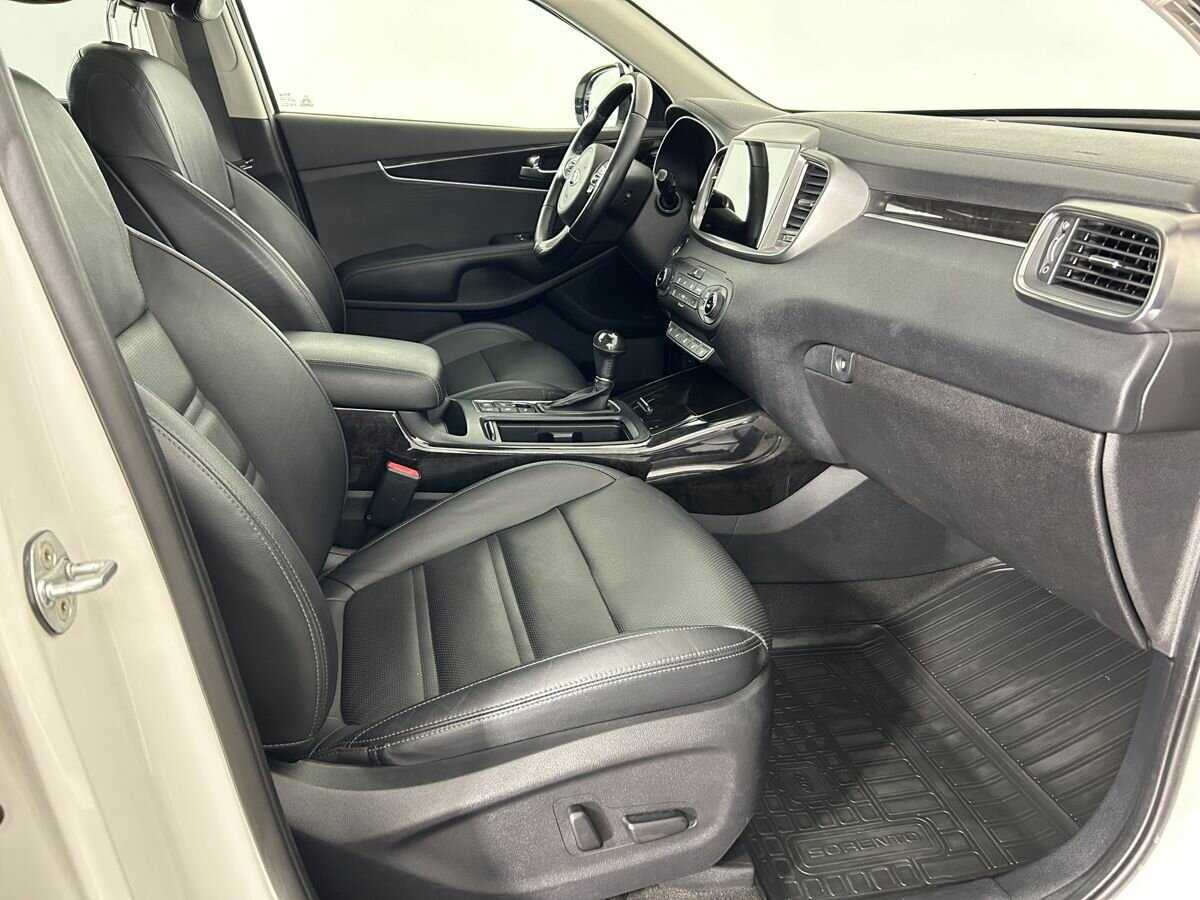 Kia Sorento б/у, 2017, Автоматическая. Фото: #13