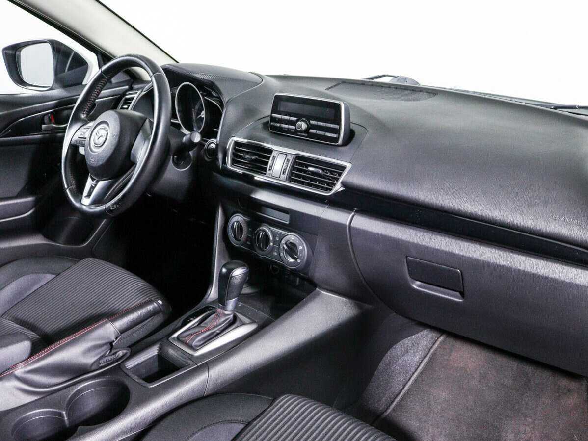 Mazda 3 б/у, 2014, Автоматическая. Фото: #6