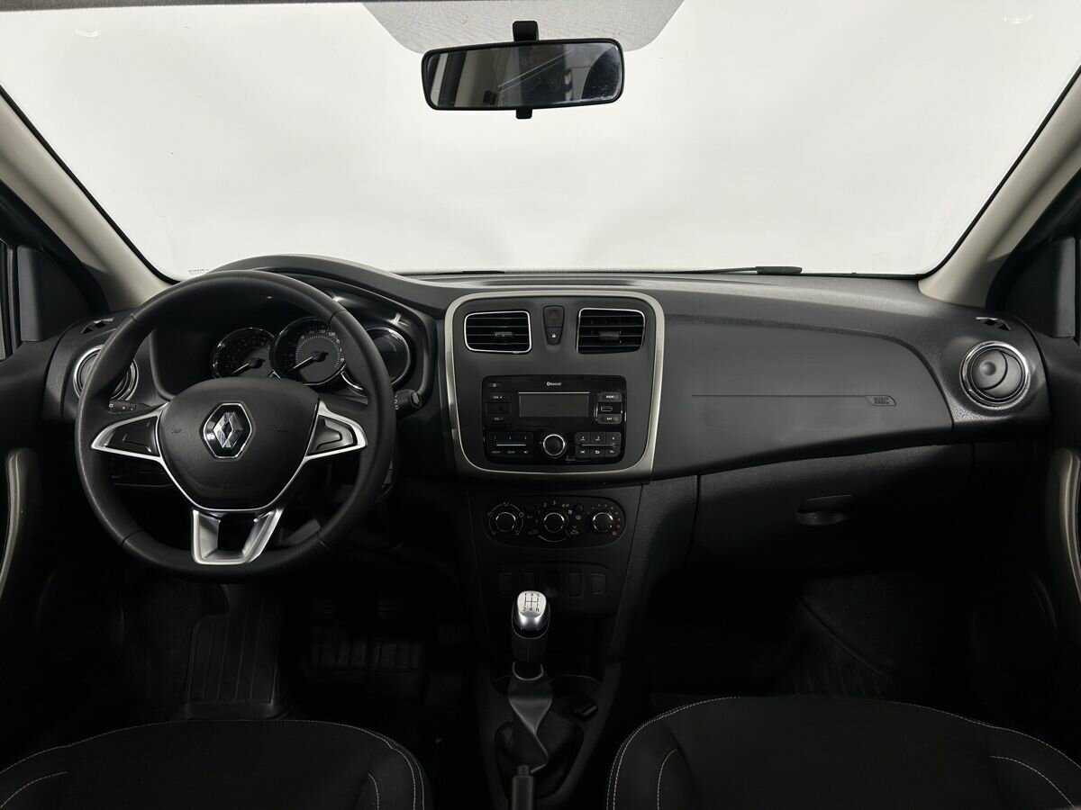 Renault Sandero б/у, 2021, Механическая. Фото: #6