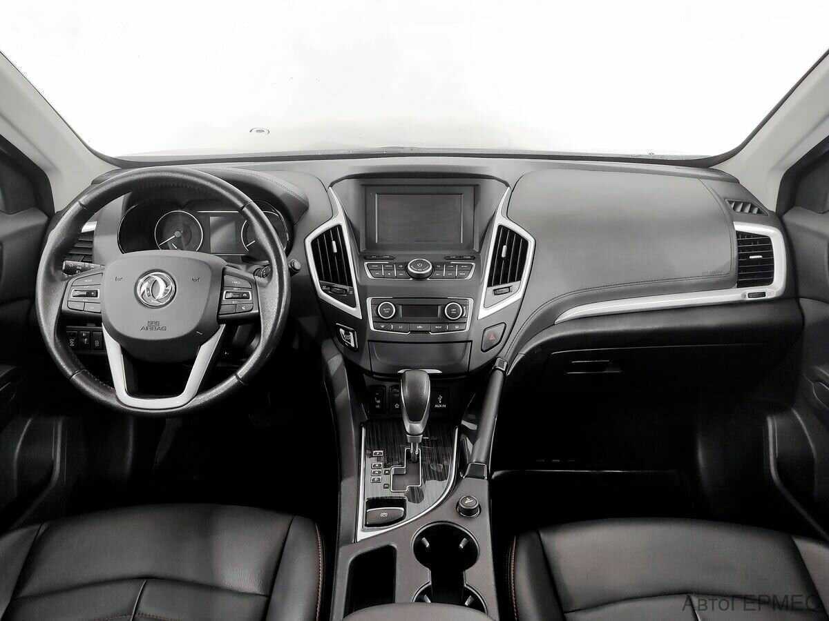 Dongfeng AX7 б/у, 2018, Автоматическая. Фото: #4