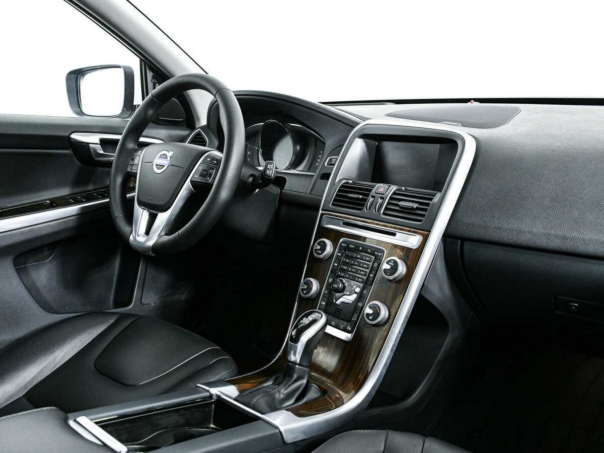 Volvo XC60 б/у, 2015, Автоматическая. Фото: #8