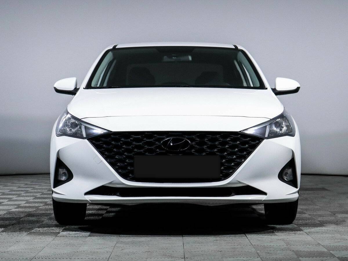 Hyundai Solaris б/у, 2021, Автоматическая. Фото: #1