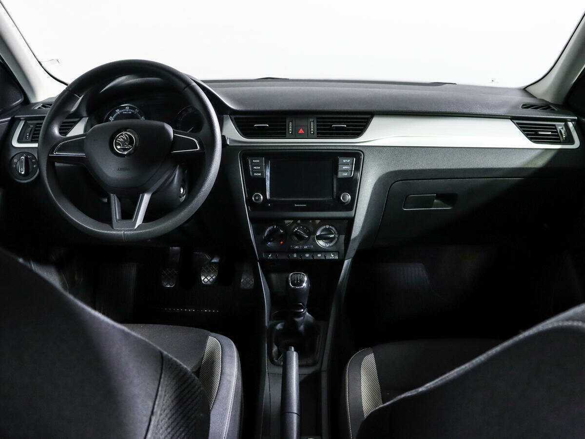 Skoda Rapid б/у, 2019, Механическая. Фото: #9
