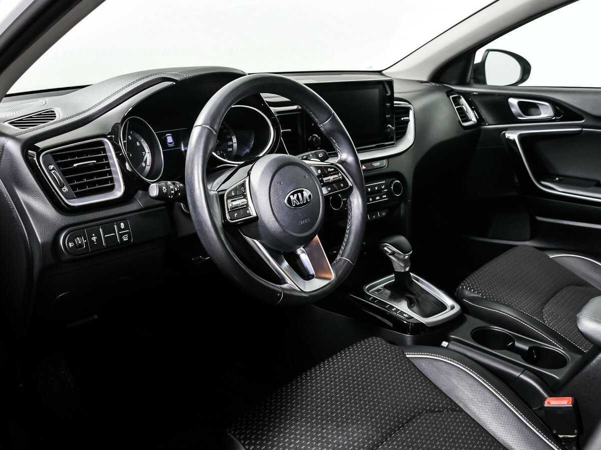 Kia XCeed б/у, 2020, Роботизированная. Фото: #12
