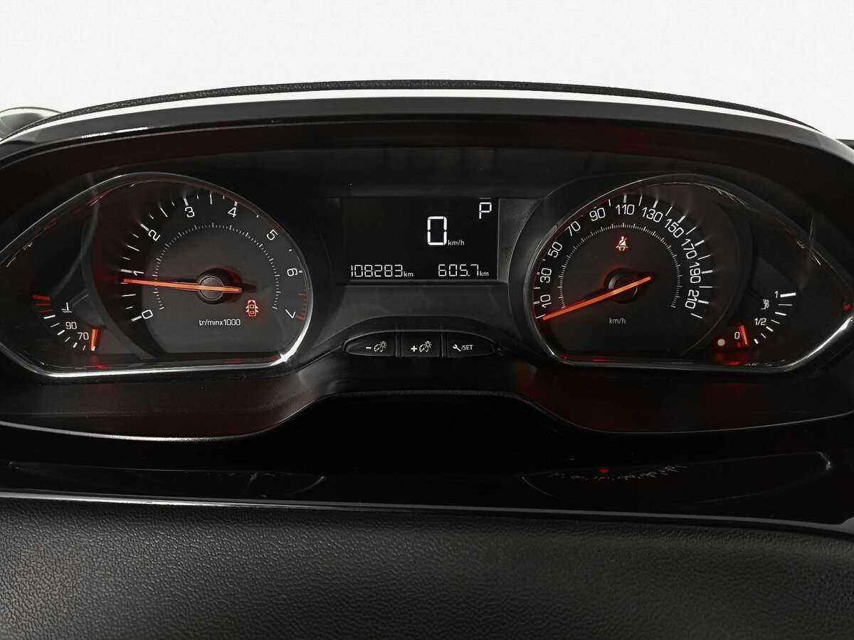 Peugeot 208 б/у, 2013, Автоматическая. Фото: #10