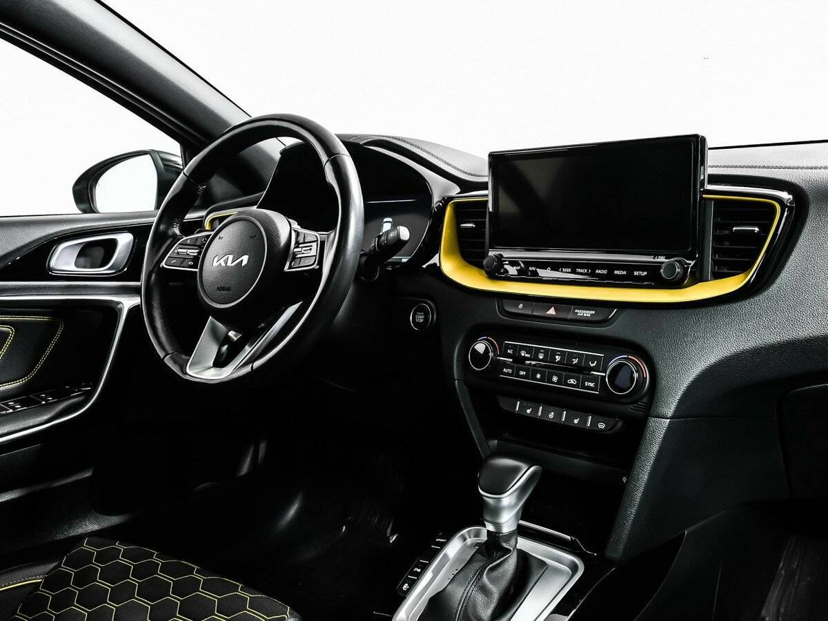 Kia XCeed б/у, 2021, Роботизированная. Фото: #8