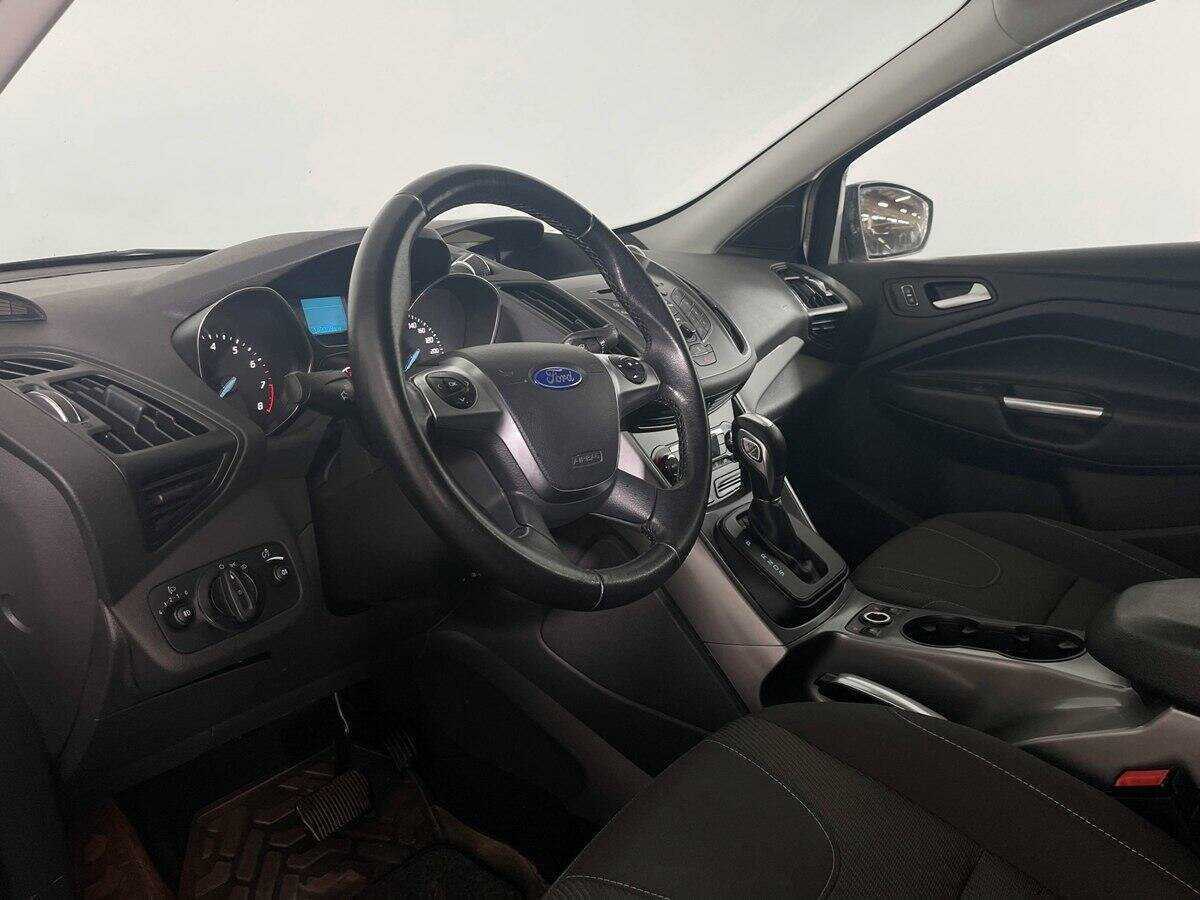 Ford Kuga б/у, 2016, Автоматическая. Фото: #12