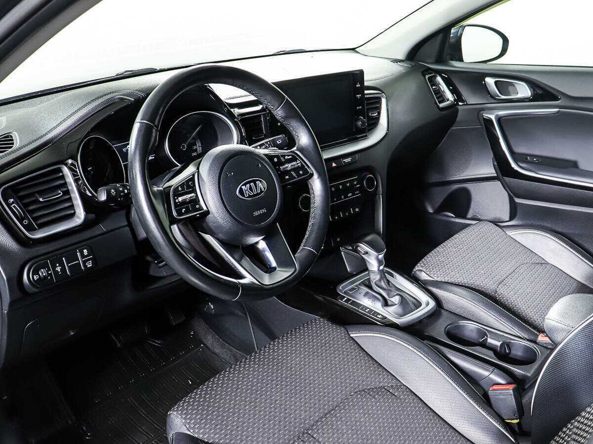 Kia XCeed б/у, 2020, Роботизированная. Фото: #12