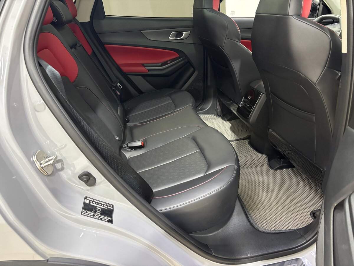 Changan UNI-S (CS55 Plus) б/у, 2024, Роботизированная. Фото: #13