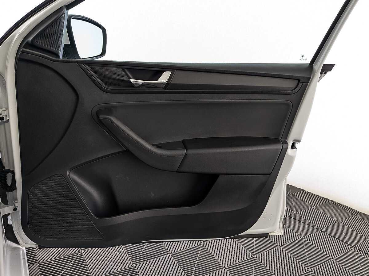 Skoda Rapid б/у, 2019, Автоматическая. Фото: #21