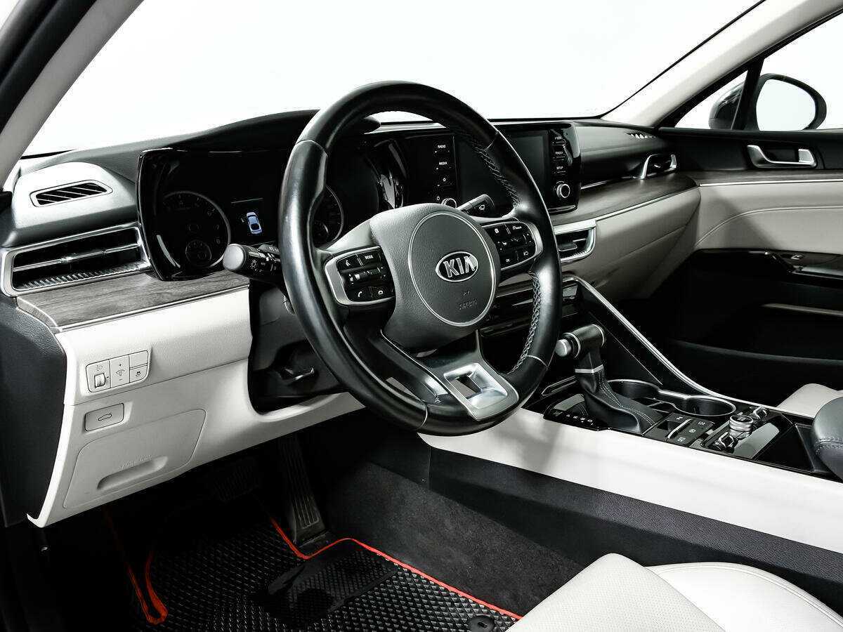 Kia K5 б/у, 2020, Автоматическая. Фото: #11