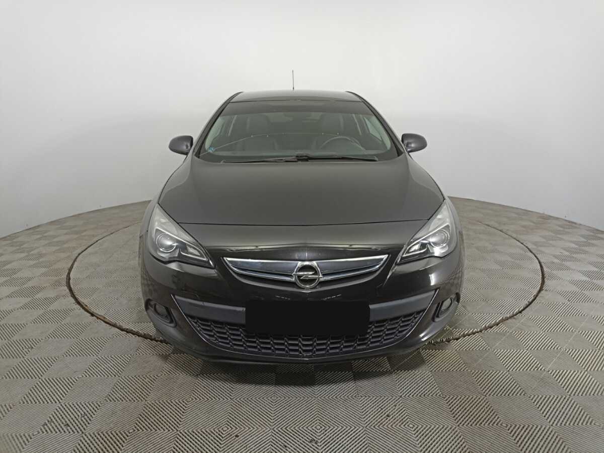 Opel Astra б/у, 2013, Механическая. Фото: #1