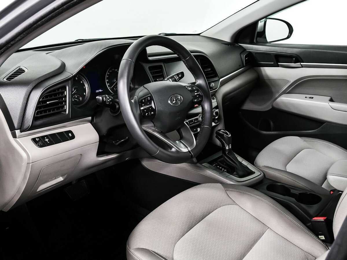 Hyundai Elantra б/у, 2020, Автоматическая. Фото: #11