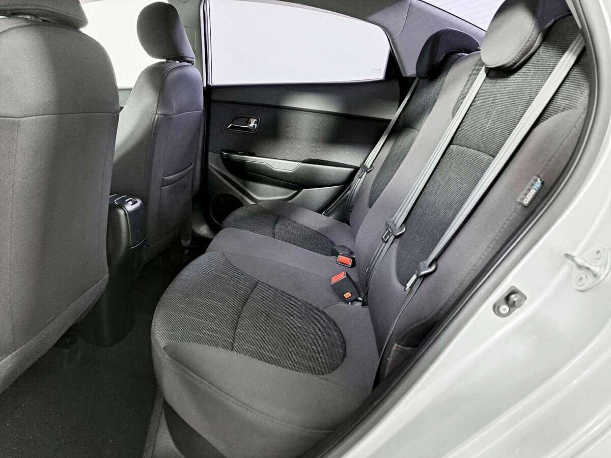 Kia Rio б/у, 2012, Автоматическая. Фото: #9