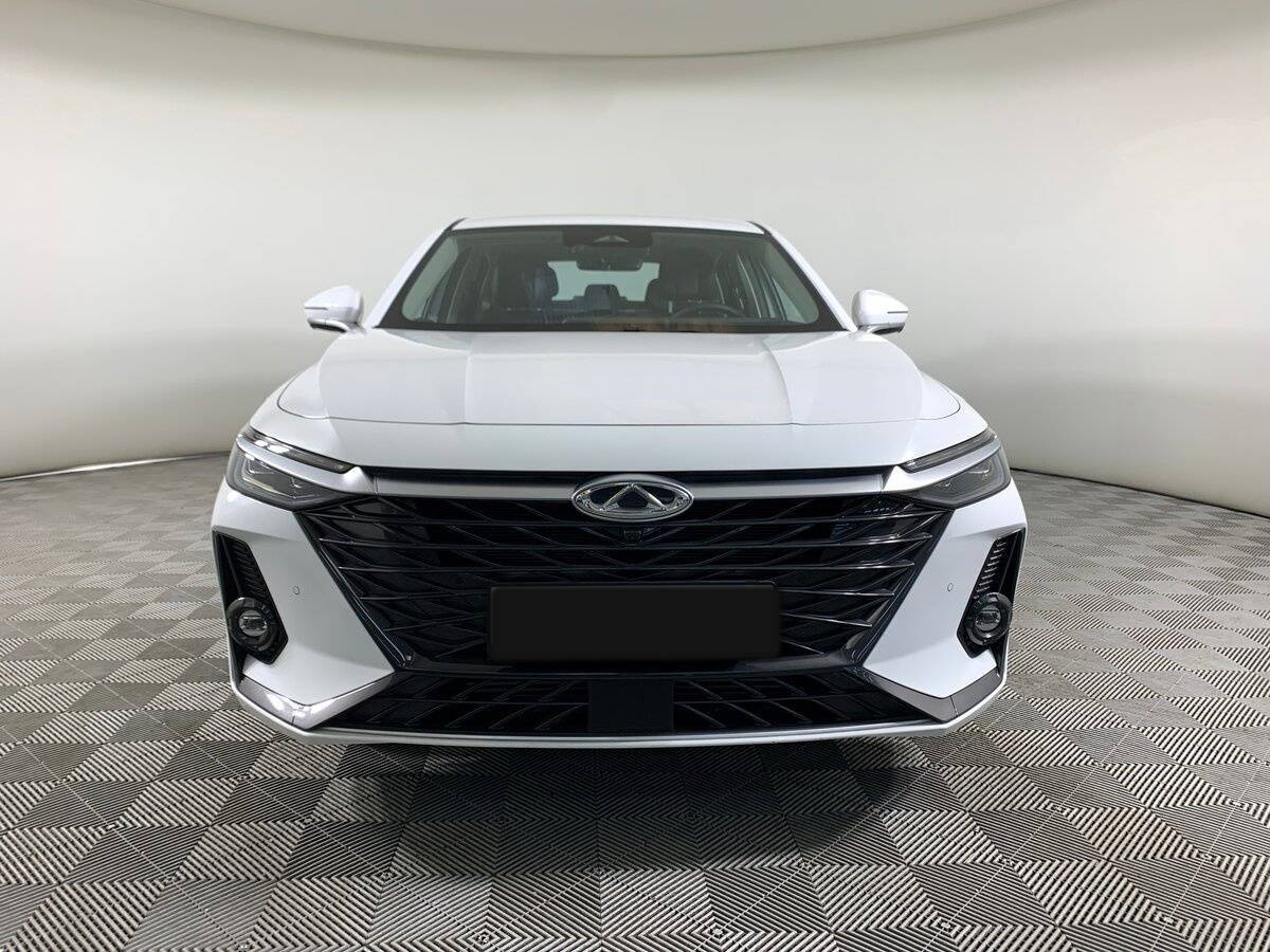 Chery Arrizo 8 б/у, 2023, Роботизированная. Фото: #1