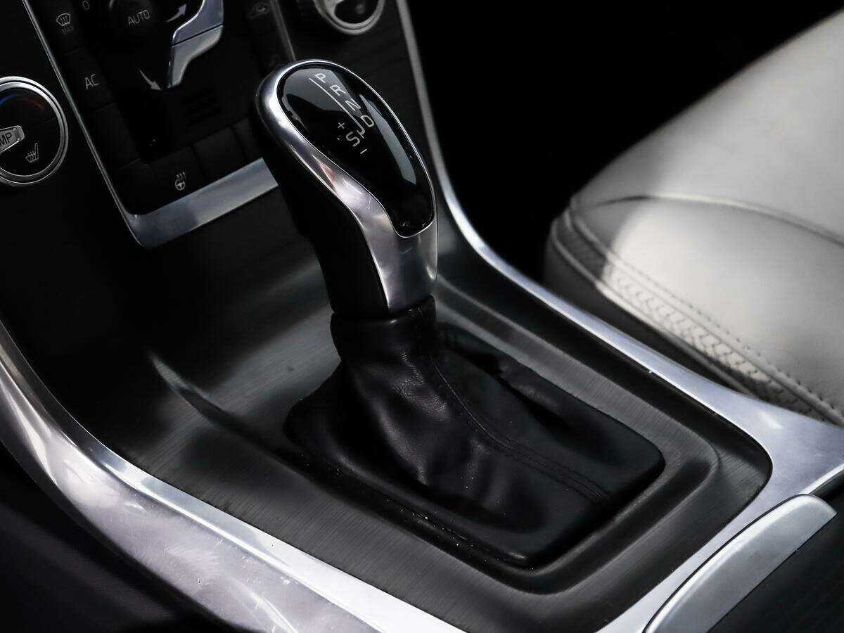 Volvo XC70 б/у, 2014, Автоматическая. Фото: #10