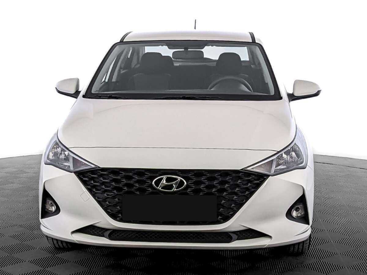 Hyundai Solaris б/у, 2022, Автоматическая. Фото: #1
