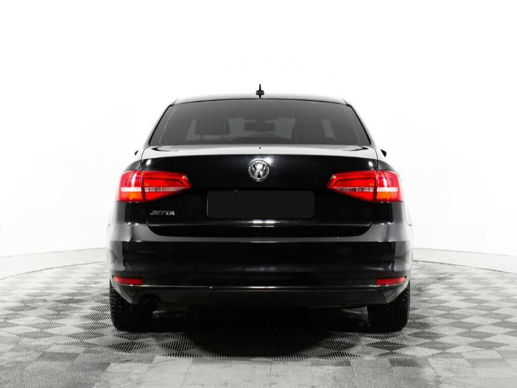 Volkswagen Jetta б/у, 2015, Автоматическая. Фото: #2