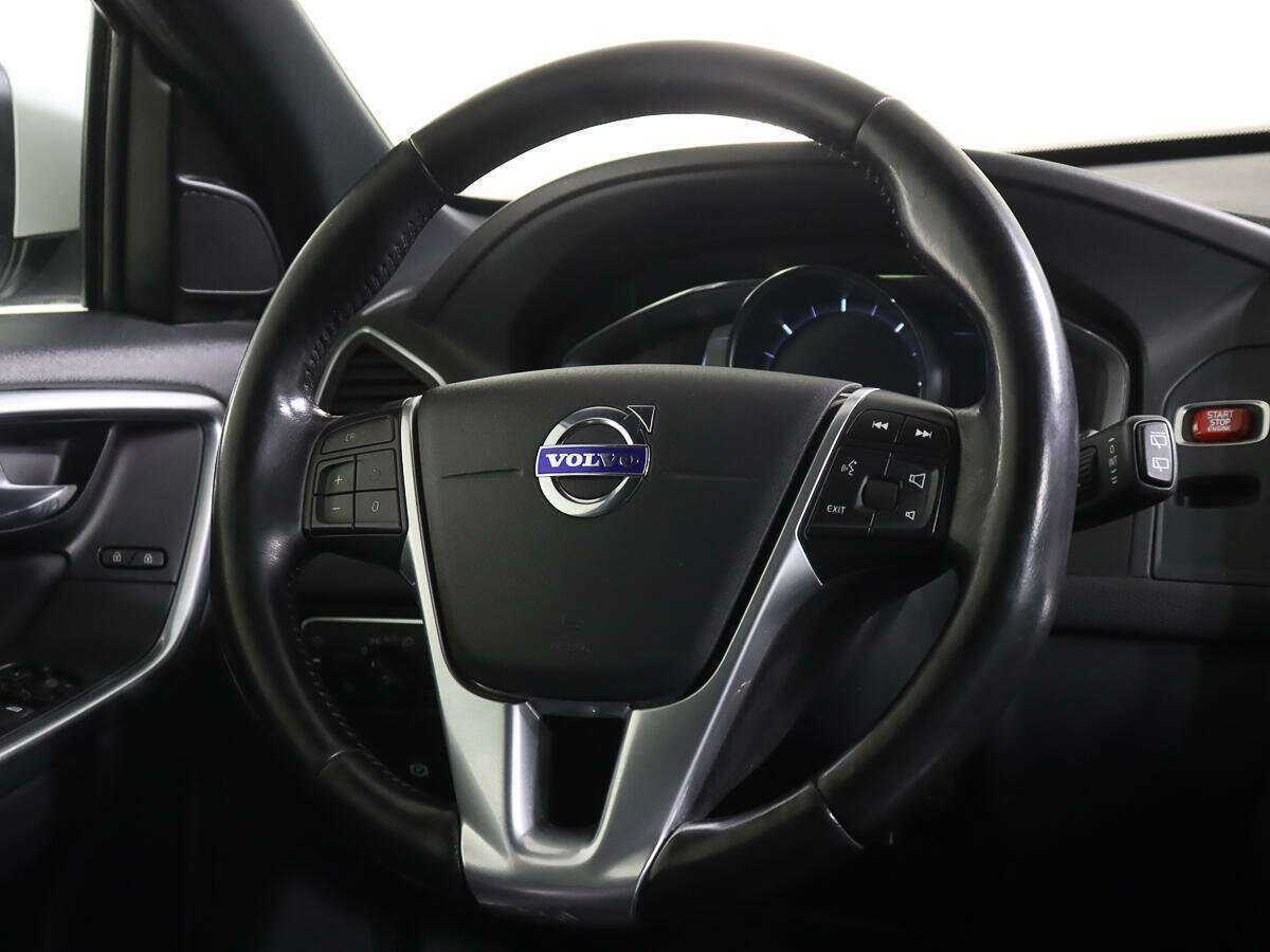 Volvo XC60 б/у, 2015, Автоматическая. Фото: #13