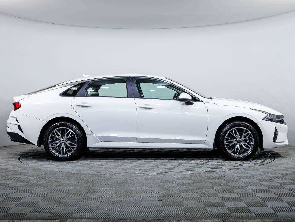 Kia K5 б/у, 2022, Автоматическая. Фото: #2