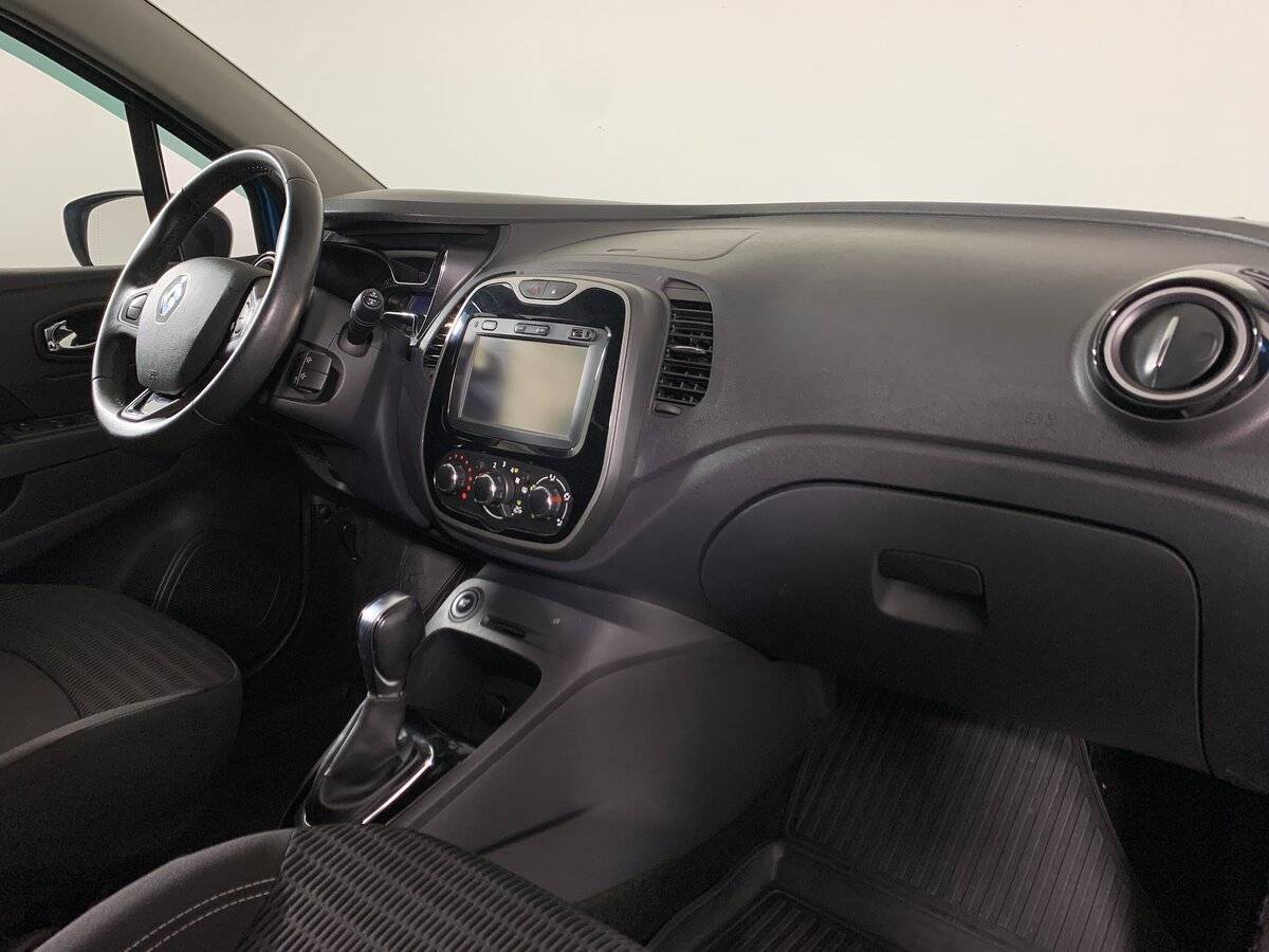 Renault Kaptur б/у, 2016, Автоматическая. Фото: #12