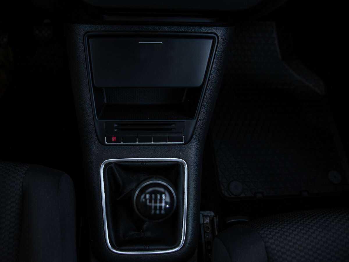 Volkswagen Golf Plus б/у, 2012, Механическая. Фото: #17