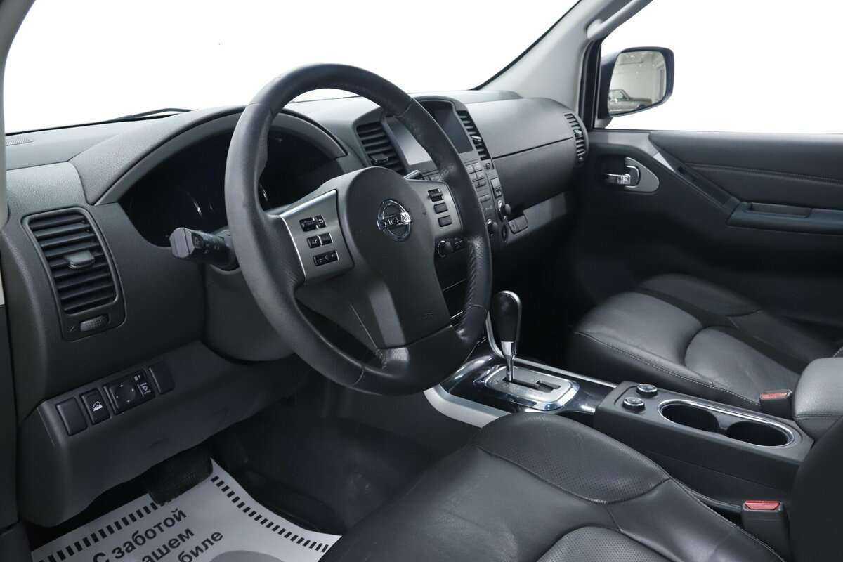 Nissan Pathfinder б/у, 2014, Автоматическая. Фото: #7
