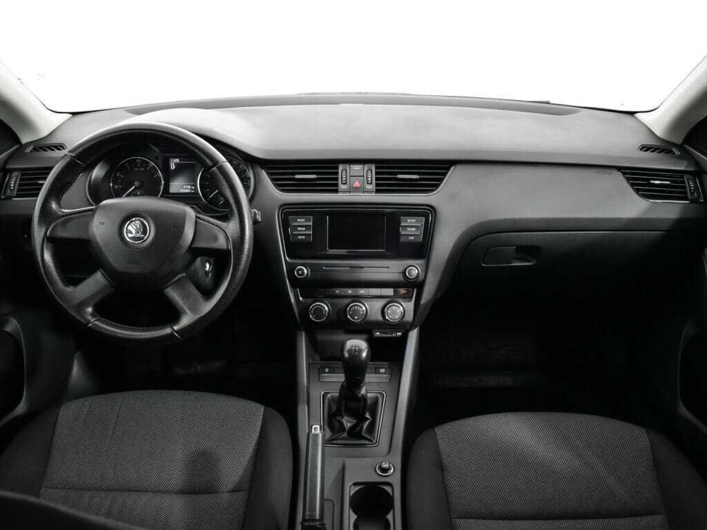 Skoda Octavia б/у, 2014, Механическая. Фото: #11