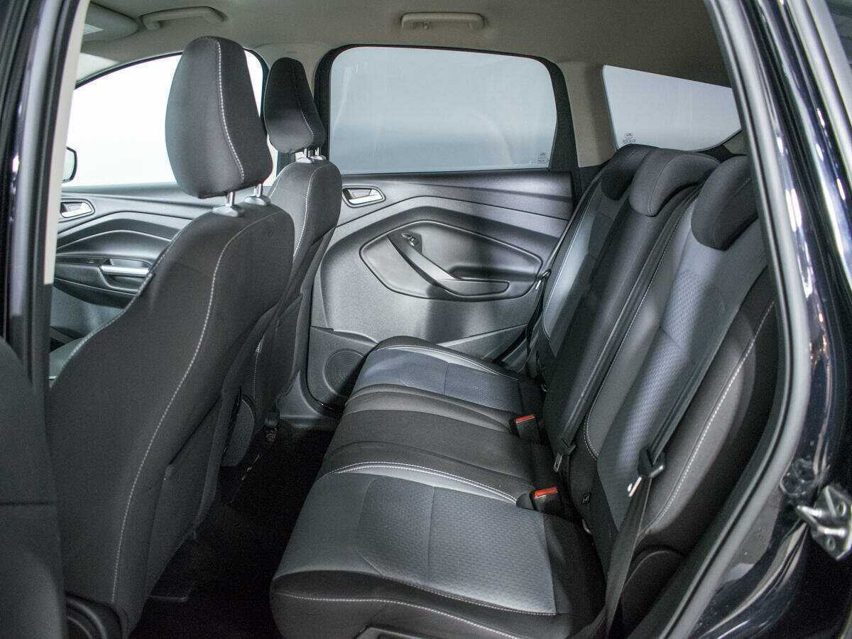 Ford Kuga б/у, 2017, Автоматическая. Фото: #9