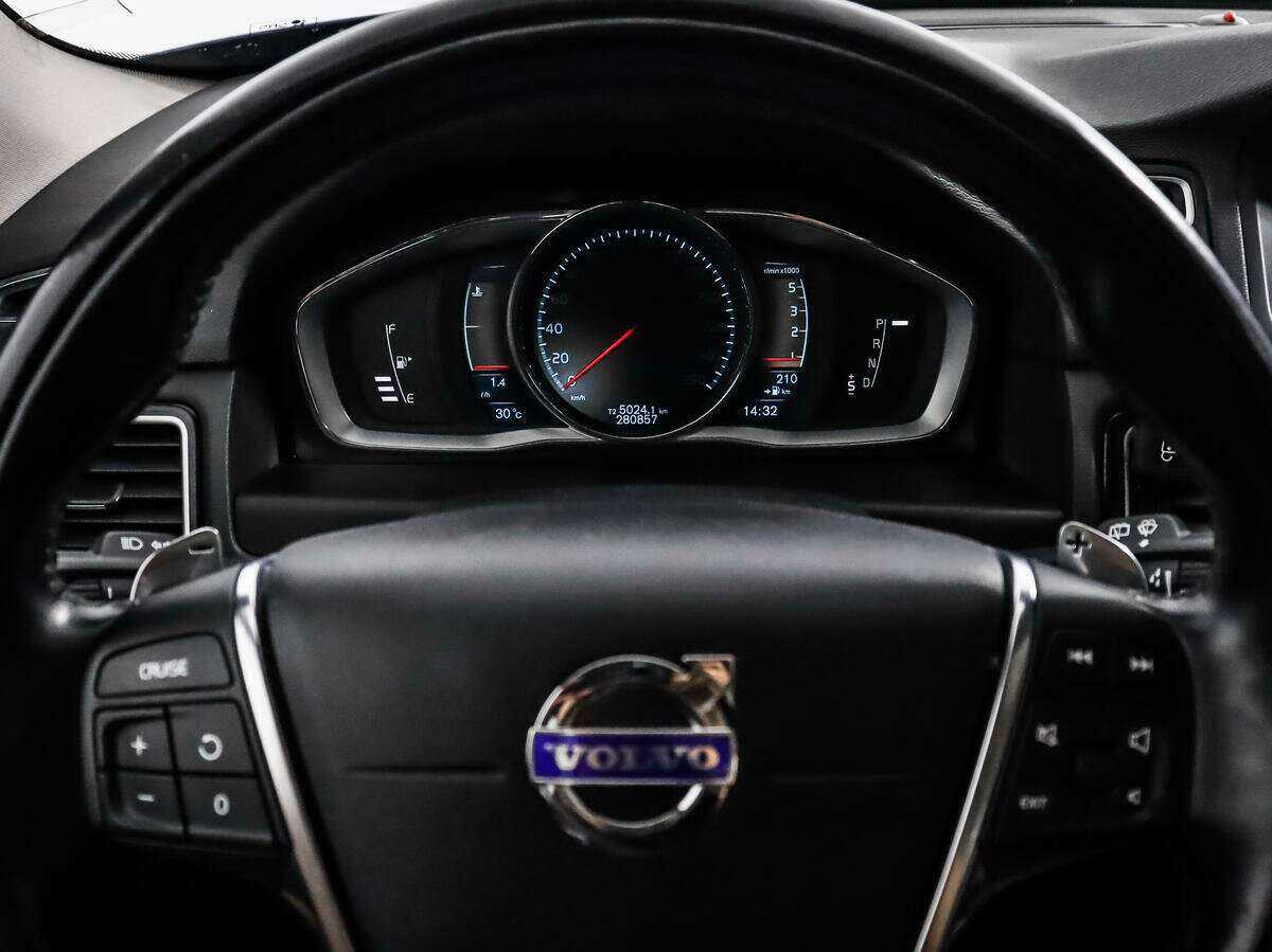 Volvo XC70 б/у, 2013, Автоматическая. Фото: #19