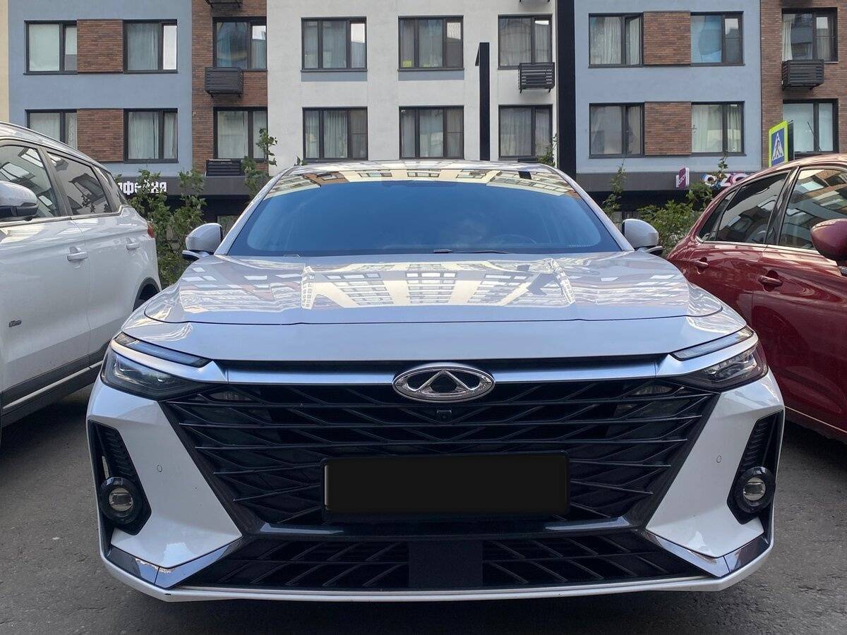 Chery Arrizo 8 б/у, 2023, Роботизированная. Фото: #2