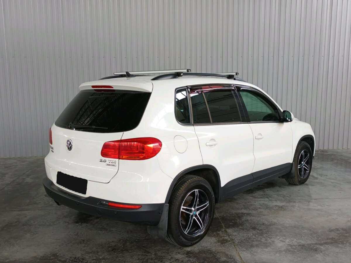 Volkswagen Tiguan б/у, 2013, Автоматическая. Фото: #4