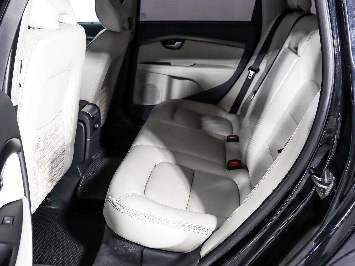 Volvo XC70 б/у, 2014, Автоматическая. Фото: #11