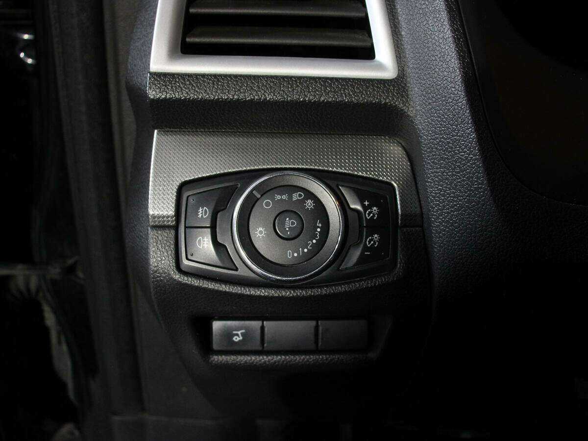 Ford Explorer б/у, 2013, Автоматическая. Фото: #18